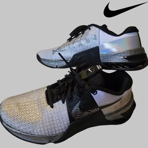 Nike Metcon 8 Premium Training Shoes Iridescent DQ4681-100 Women's Size 7.5